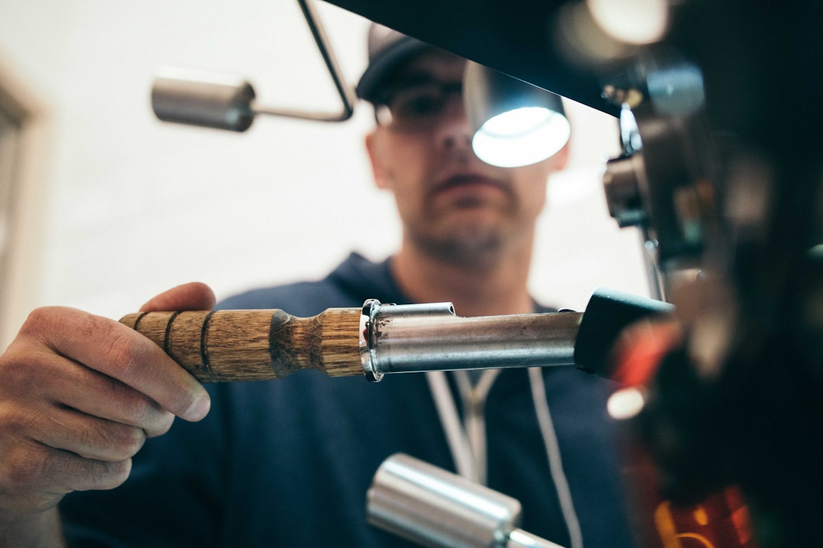 Jak wybrać system CAD-CAM do małej stolarni? Lista pytań przed zakupem
